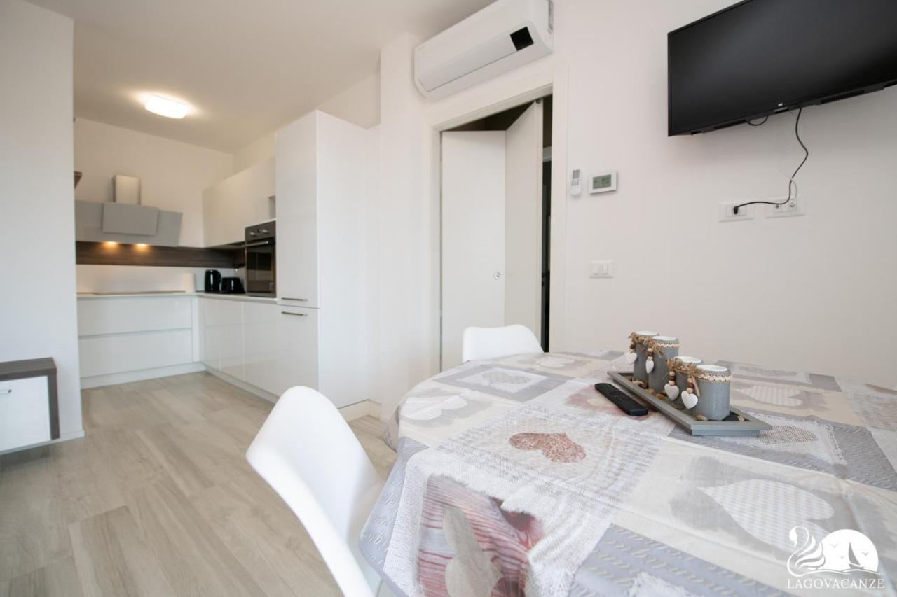Villa Liliana - App. 06 Sirmione Bagian luar foto
